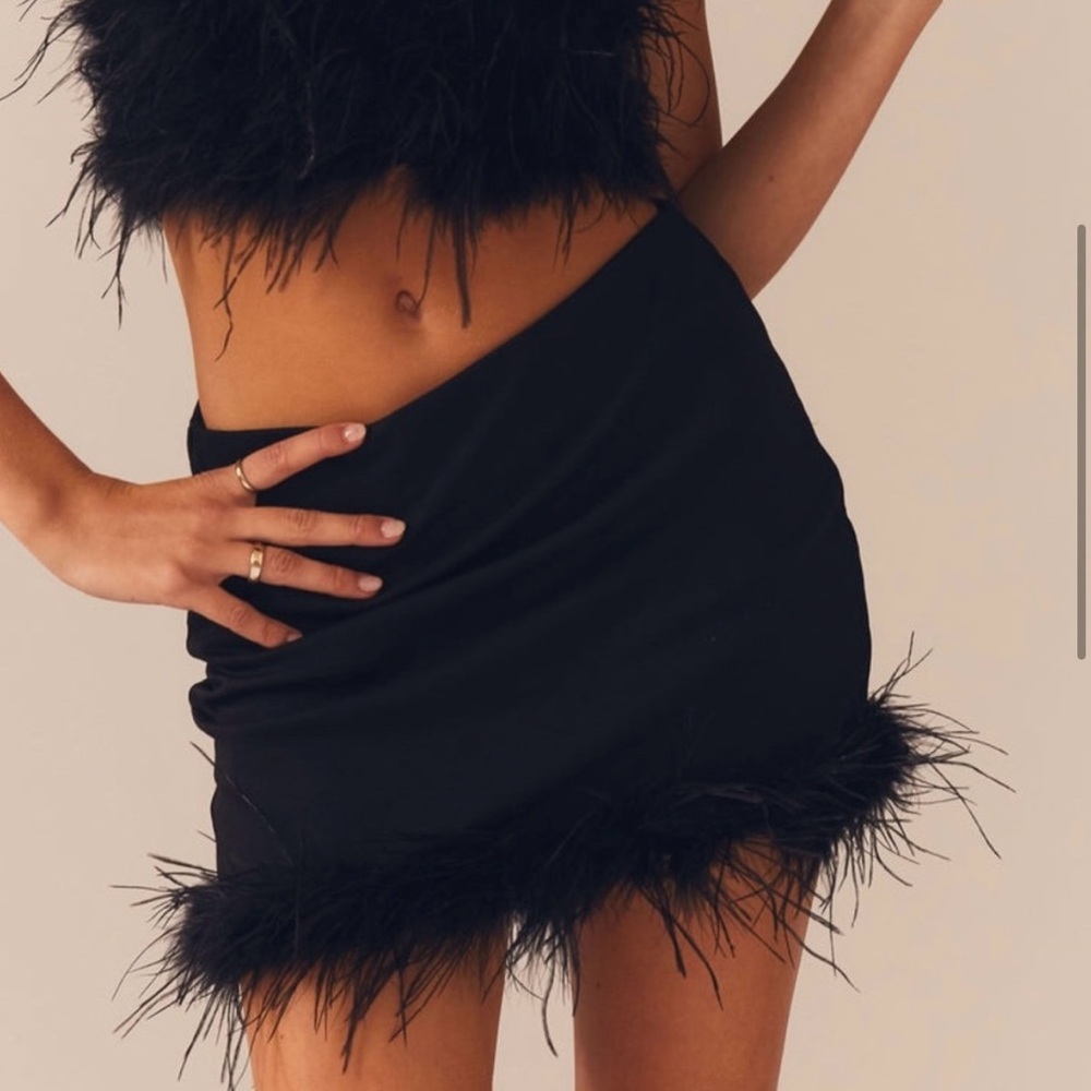 PEPPERMAYO Lucia In Love Black Marabou Feather Mini Skirt XS US 2